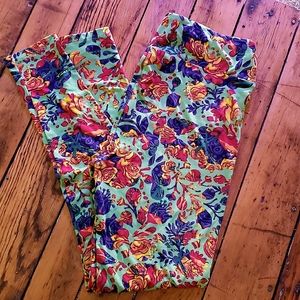 lularoe tc leggings tall & curvy seafoam green